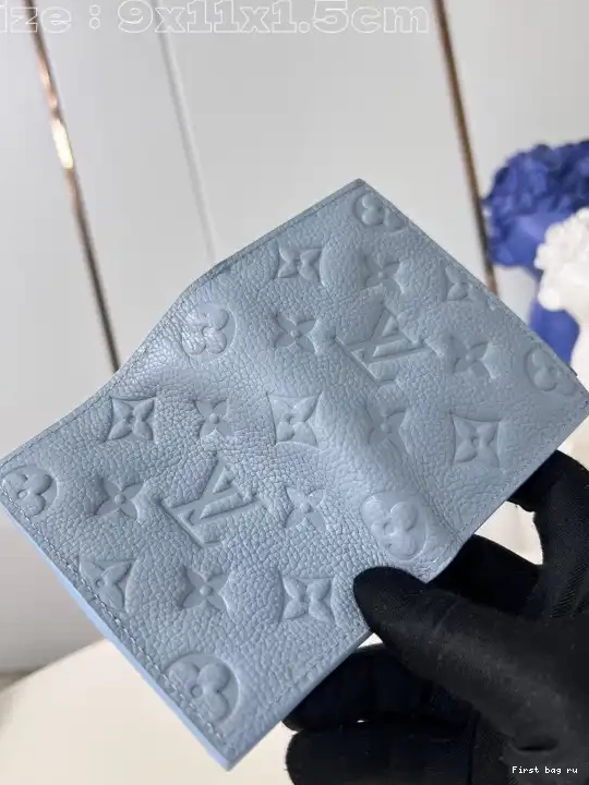 First bag ru Lisa - LOUIS 9*11.5*1.5CM Wallet VUITTON 0507